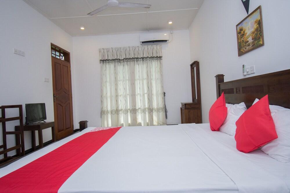 Hotel Avon Hikkaduwa