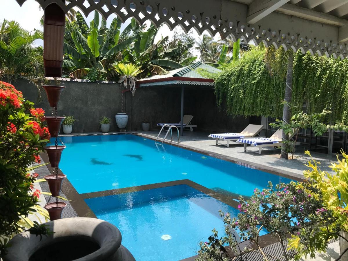 Hotel Avon 3*